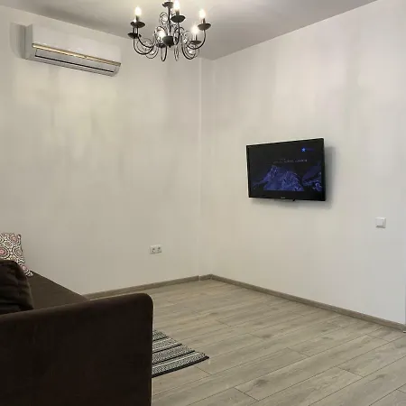 West Street Lux * Kyiv